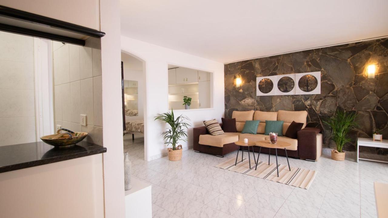 Bungalow Los Tulipanes ซานตาครูซ เด เตเนริเฟ ภายนอก รูปภาพ